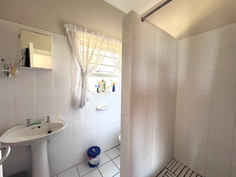 7 Bedroom Property for Sale in Kei Mouth Eastern Cape